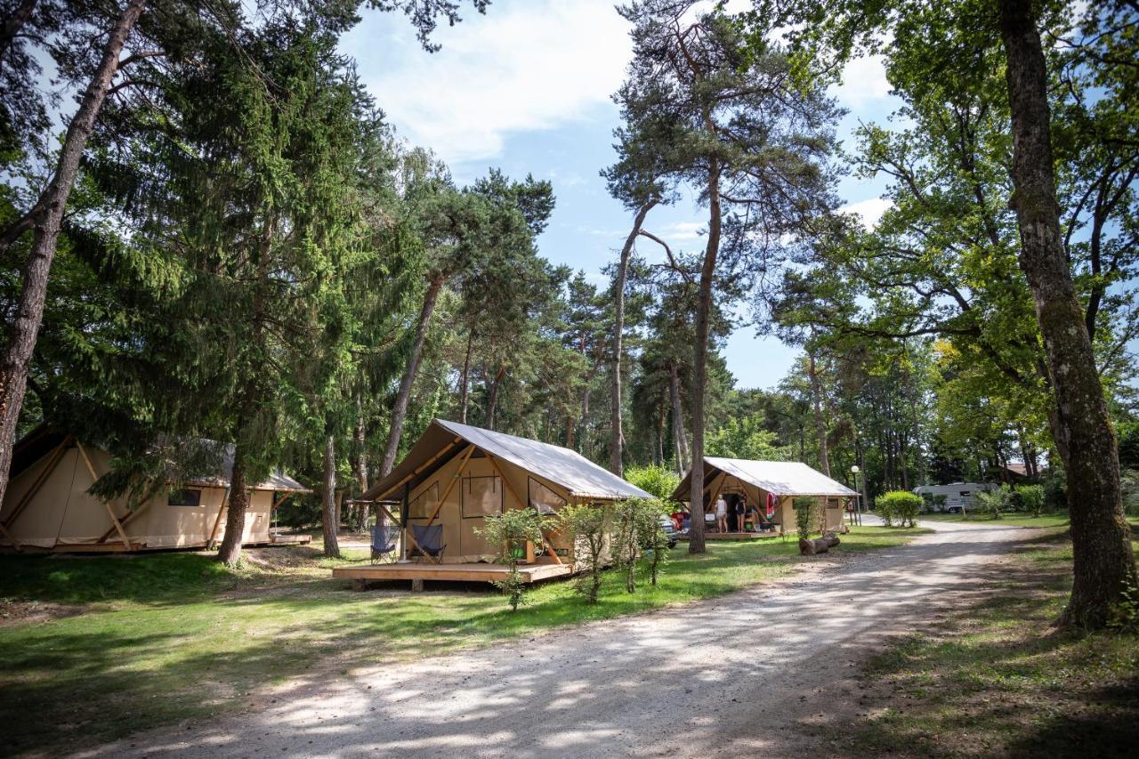 Camping La Pinede Hotel Excenevex Exterior photo